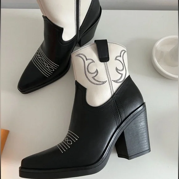 Call it Spring Cowboy Boots - Picture 2 of 2